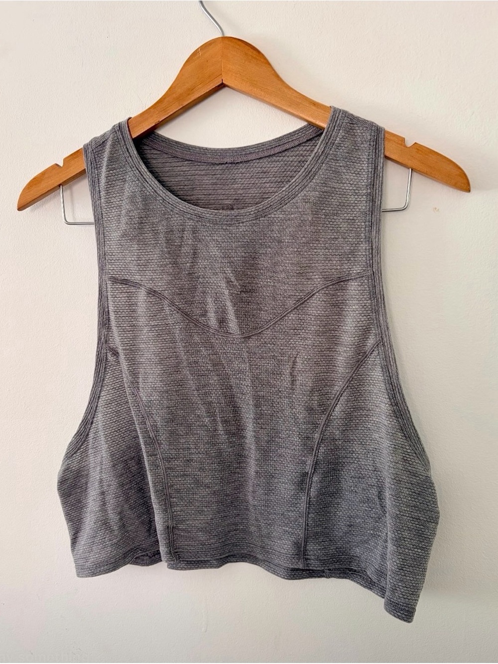 lululemon athletica Grey Heather Cropped Tank Top